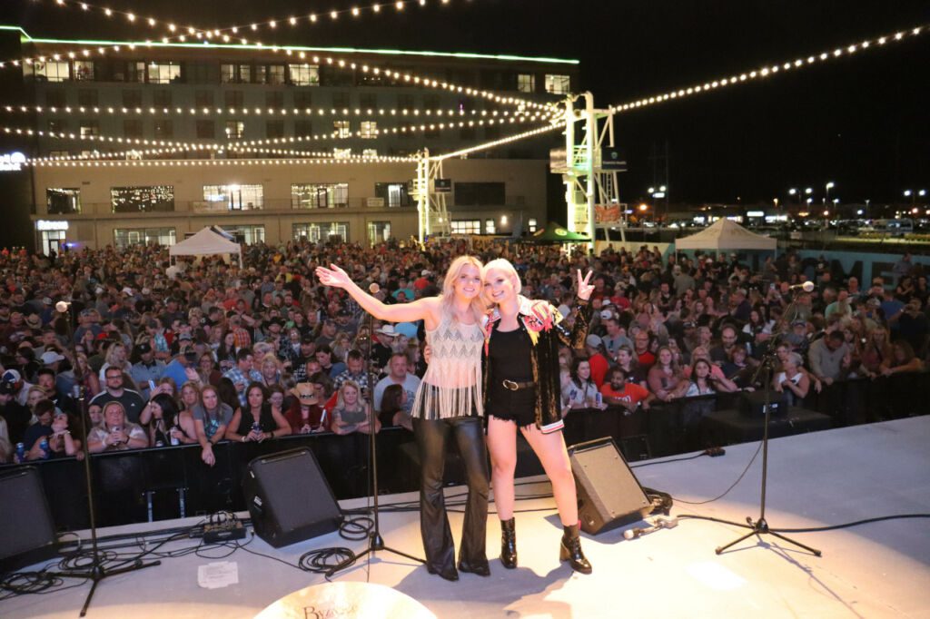 TIGIRLILY TO OPEN FOR BIG & RICH AT NORSK HØSTFEST IN MINOT, ND